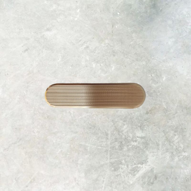 Taktile ribber i messing  - 13 cm med lim. Velg variant.